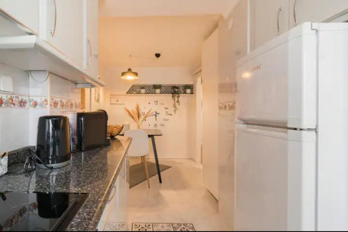 Central Monkey Apartment - Grupo Rh Сантандер Екстериор снимка